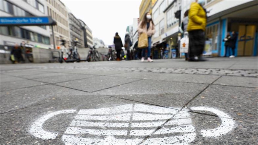 France reinstates mask requirement in 39 areas as COVID cases rise