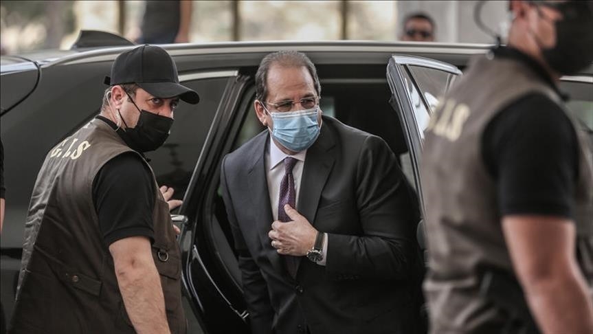 Le chef du renseignement égyptien dévoile les termes d'un accord espéré entre Israël et le Hamas