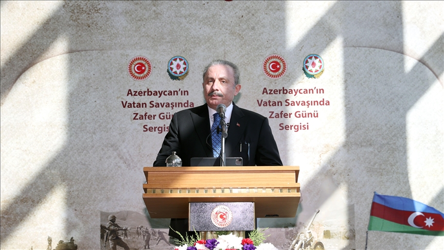 Шентоп: Турция ожидает открытия коридора в Западном Зангезуре