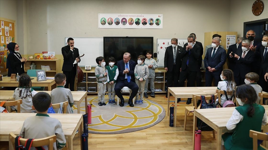 Cumhurbaşkanı Erdoğan, Palet Türk Müziği İlkokulunun açılışını gerçekleştirdi