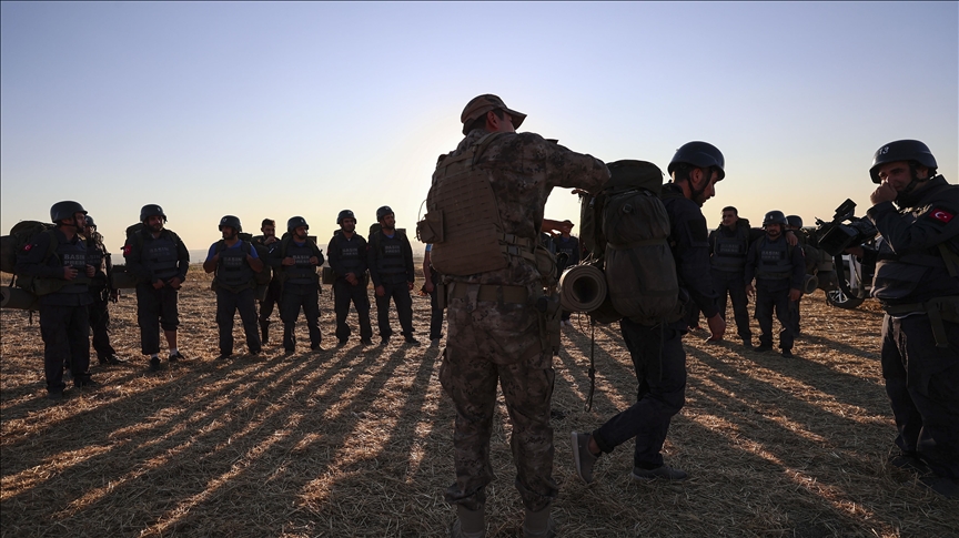 Anadolu Agency's war journalism training prepares journos to extreme situations