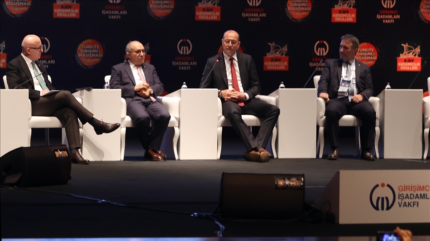 Turkish entrepreneurs summit stresses importance of defense industry