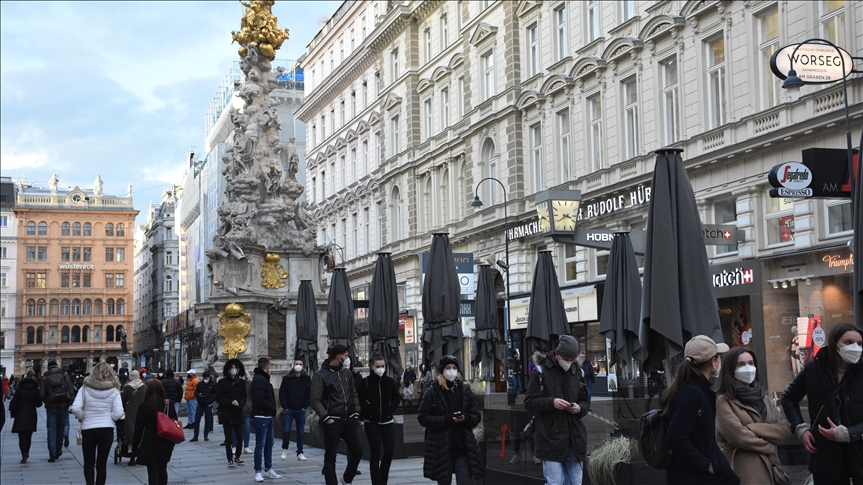 Austrija: Nevakcinisani neće moći da uđu u restorane, frizerske salone i hotele