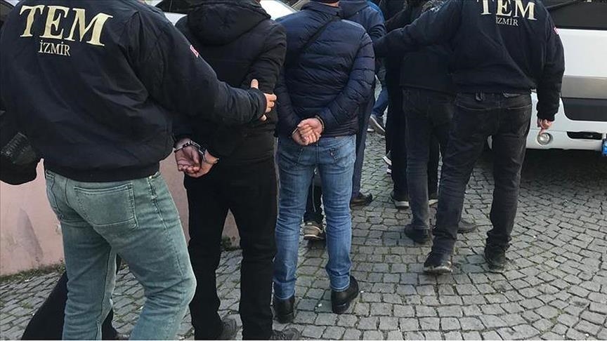 10 FETO-linked suspects nabbed across Turkey