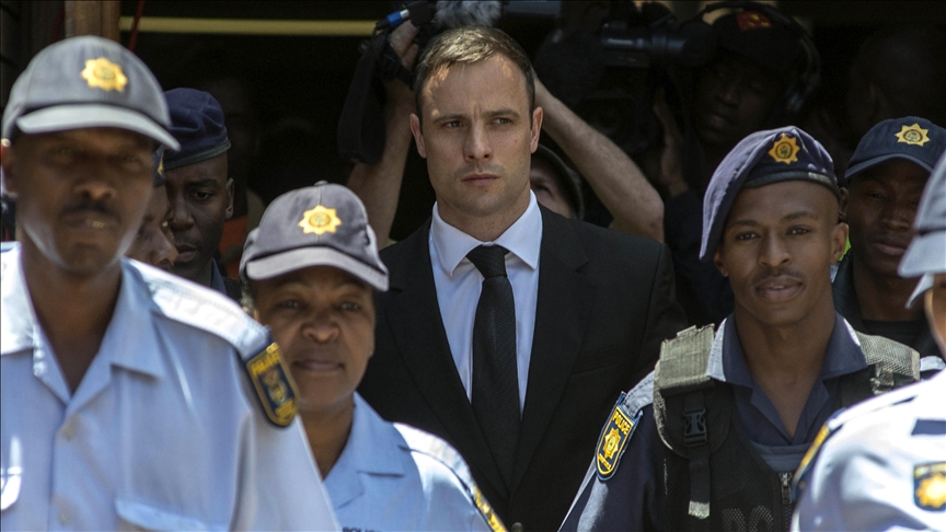 Jailed S.African Paralympian Pistorius could get parole: Official