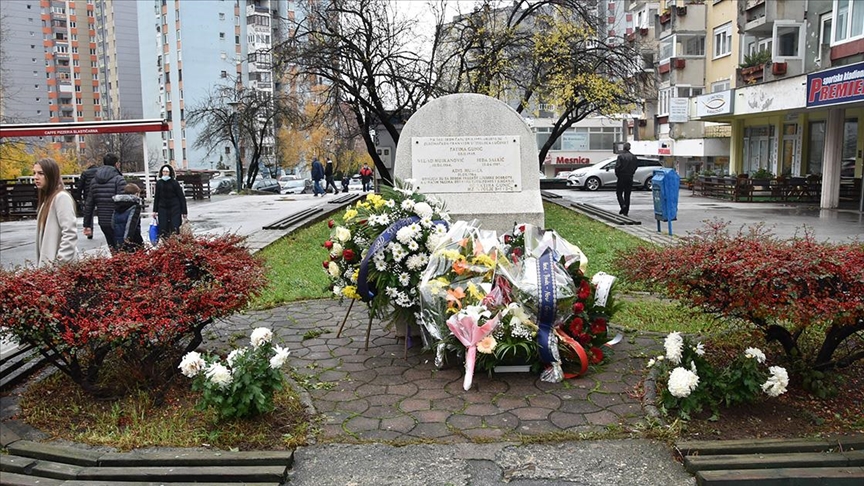 BiH: U Sarajevu obilježena 28. godišnjica pogibije učiteljice Fatime Gunić i njenih učenika