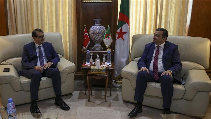 L’Algérie et la Turquie discutent de nouveaux projets de coopération dans le secteur de l’énergie