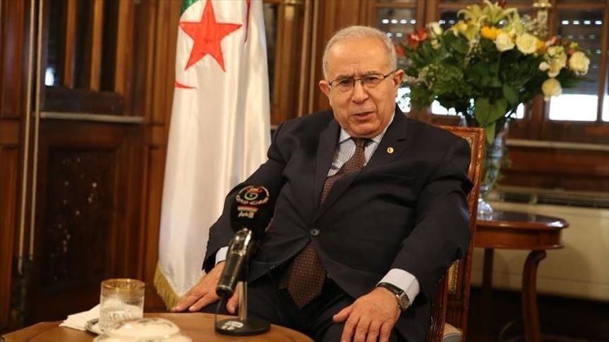 الجزائر: نبحث عن توافق لعودة سوريا إلى الجامعة العربية
