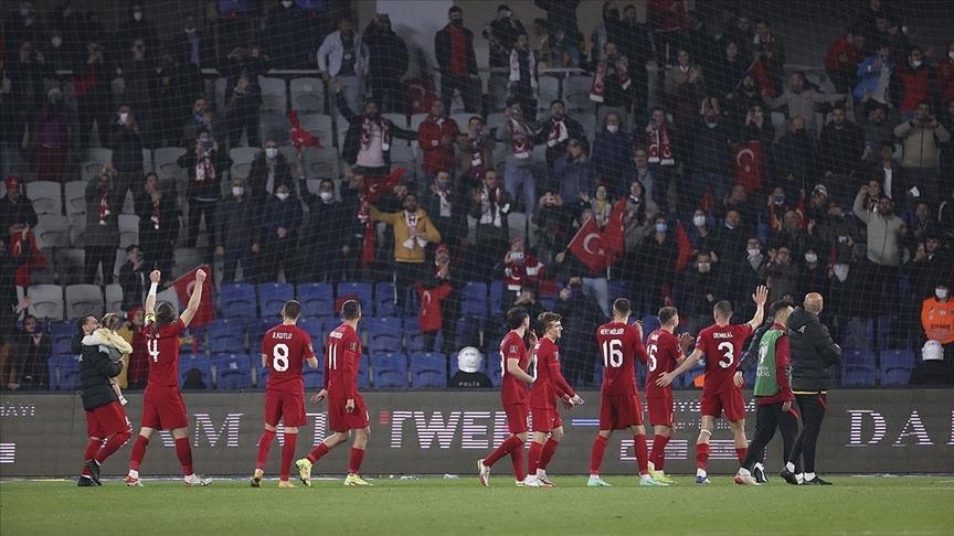 Turkey jump 2nd spot in 2022 World Cup qualifiers with 6-0 win over Gibraltar