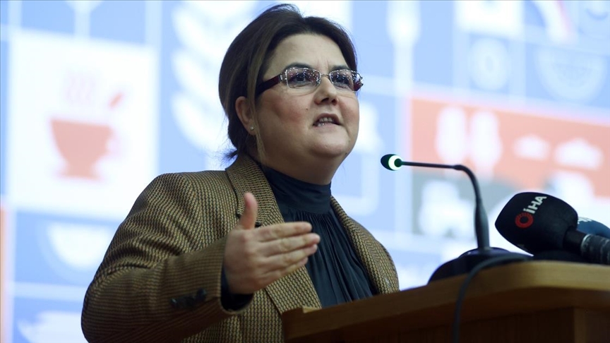 Bakan Yanık: Hükümet olarak, kendi işinin patronu olmak isteyen kadınlara teşvikler veriyoruz