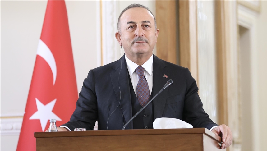 Cavusoglu: Jednostrane sankcije Iranu trebaju biti ukinute