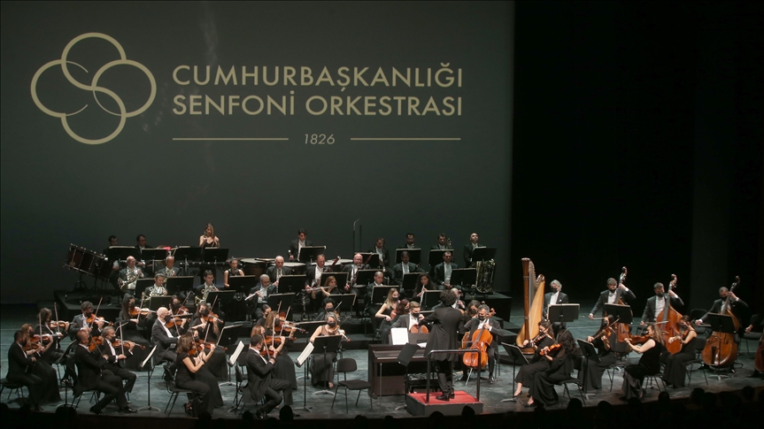 Turkey’s Presidential Symphony Orchestra draws music lovers in Istanbul
