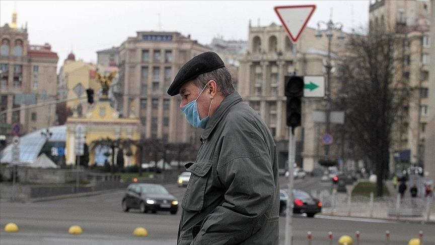Коронавирус в Украине: число летальных исходов превысило 77 тыс.