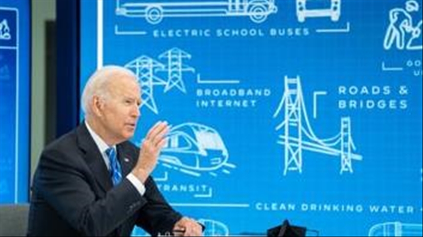 Biden Signs $1.2T Bipartisan Infrastructure Bill Into Law