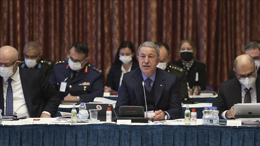 Акар: Комплексы С-400 могут и будут использоваться Турцией