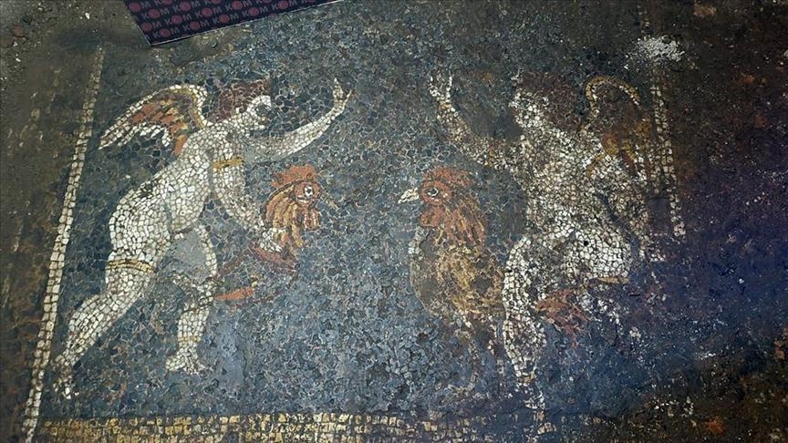 Descubren un mosaico de 2.700 años en el occidente de Turquía