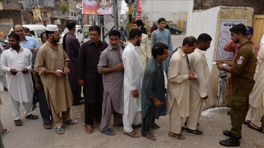 Pakistan’s parliament passes bills on electronic, overseas voting