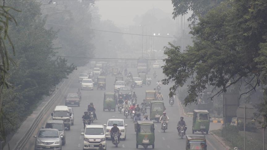 Ndotja e ajrit arrin nivele të rrezikshme në qytetin pakistanez Lahore