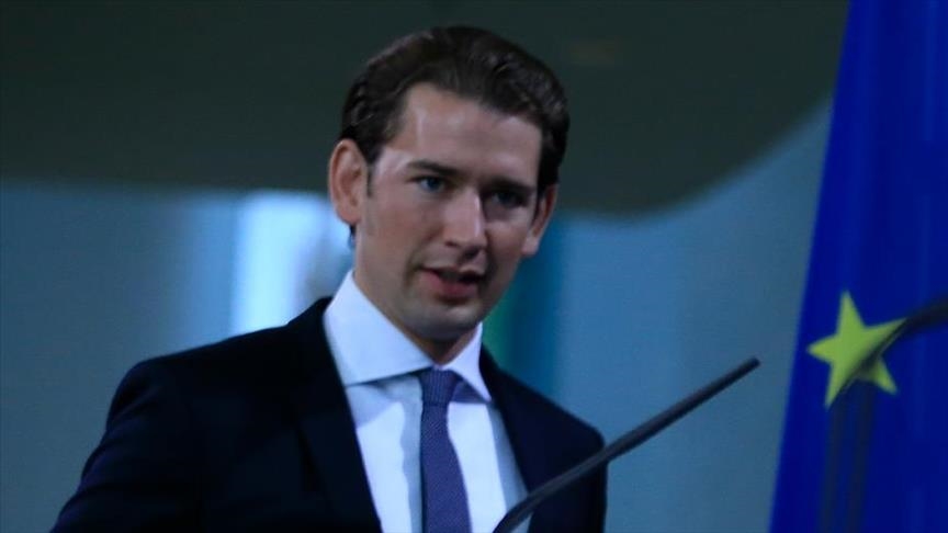 Parlemen Austria cabut kekebalan mantan kanselir terkait korupsi