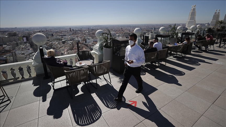 Spain has EU’s lowest COVID infection rate, but infections rising