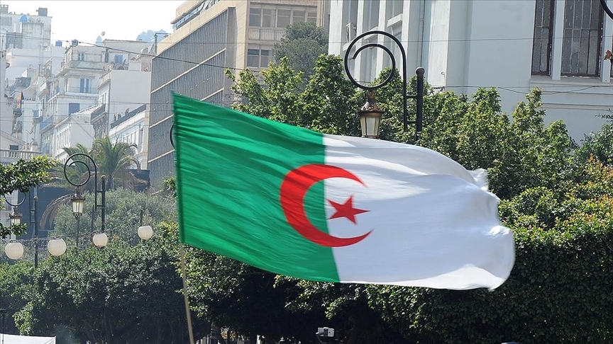 Cezayirin İslami eğilimli partisi MSP, Fransanın sömürge nedeniyle özür dilemesini istedi
