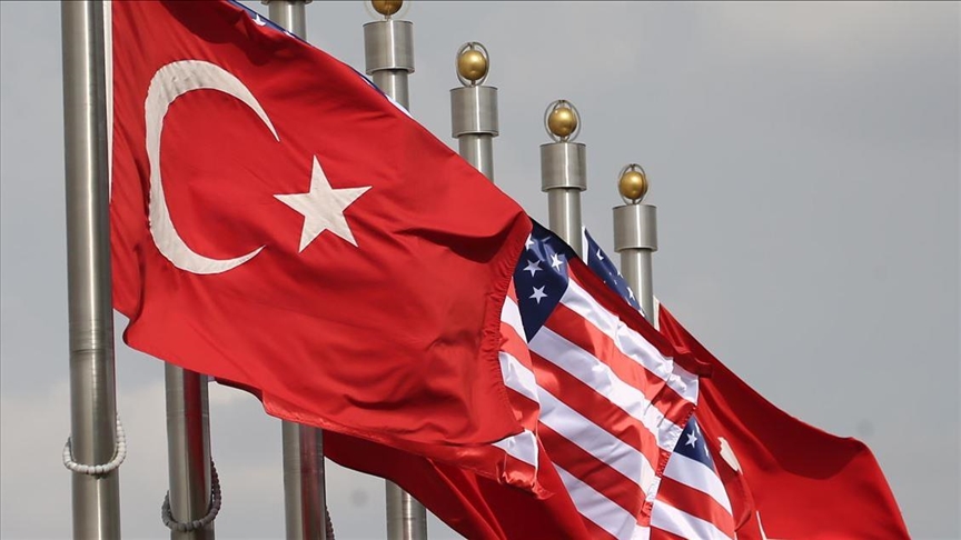 Turkish, US presidential aides discuss ties, regional matters in telephone call