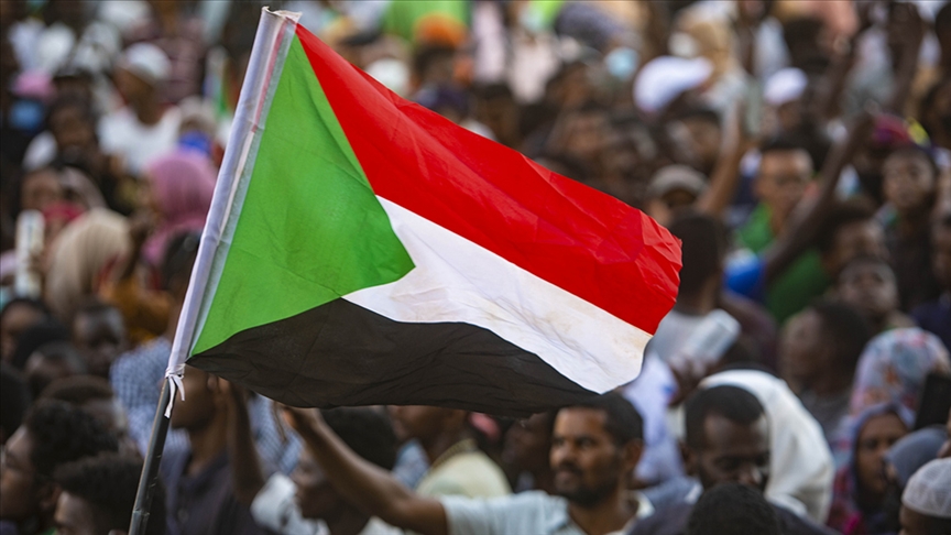 Sudan’ın birçok kentinde askeri yönetim protesto edildi