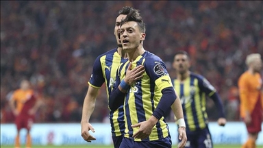 Serkeftiyê derbiyê Fenerbahçe ye