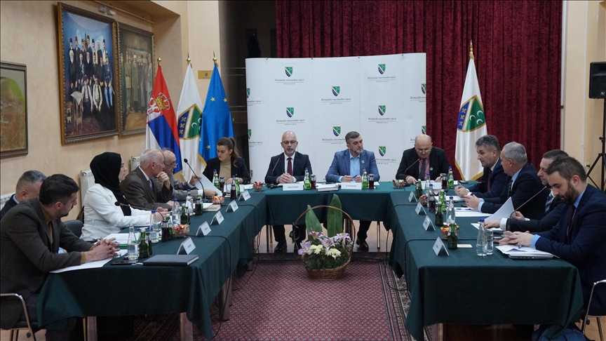 Novi Pazar: U BNV-u održan okrugli sto “ZAVNOS – historijske okolnosti autonomije Sandžaka“