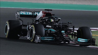 Lewis Hamilton menangkan GP Qatar