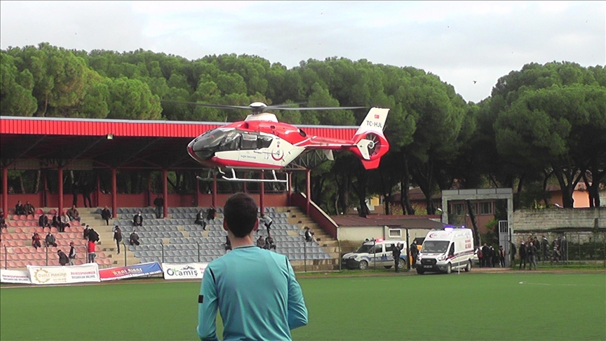 İzmirdeki amatör futbol ligi maçına hava ambulansı arası