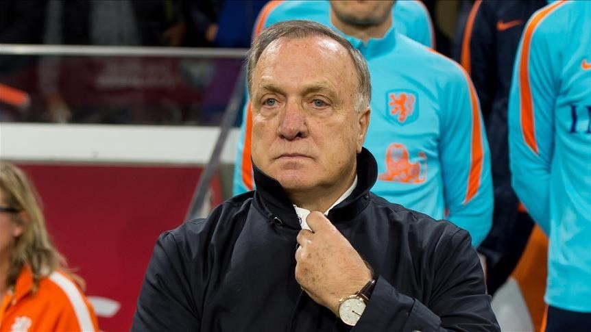 Trajneri holandez i Kombëtares së Futbollit të Irakut, Dick Advocaat jep dorëheqje nga posti