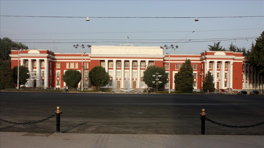 Парламент Таджикистана принял законопроект о госбюджете на 2022 год