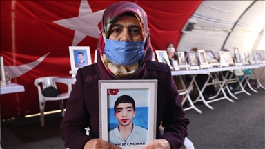 Diyarbakır annelerinden Çağmar: Oğlum seni almadan buradan gitmeyeceğim