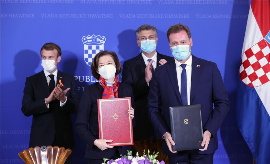 Hrvatska: Potpisani ugovori vrijedni 1,1 milijardu eura za nabavu 12 borbenih aviona Rafale od Francuske