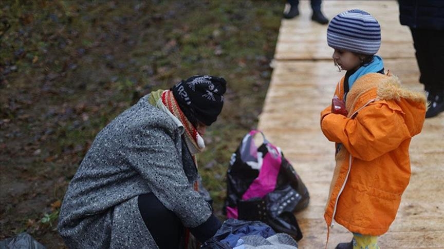 Rewşa jinên ser sînorê Belarûs û Polonyayê agir bi kezeba meriv dixe