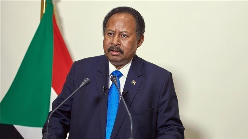 السودان.. حمدوك يوجه بإلغاء التنقلات في كل الوحدات الحكومية
