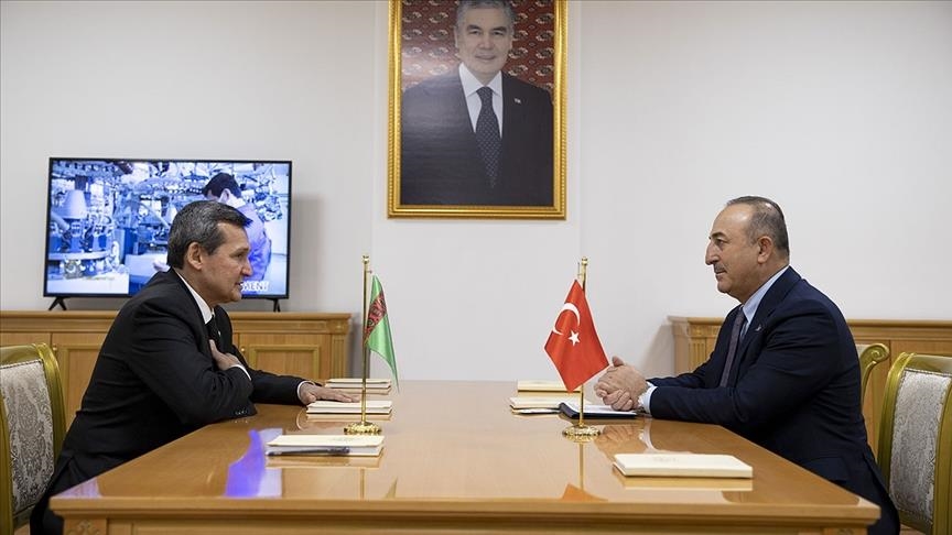 دیدار وزرای امور خارجه ترکیه و ترکمنستان در عشق‌آباد