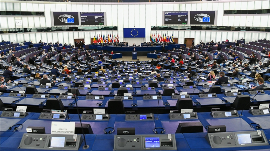 Europski parlamentarci traže sankcije za Dodika i njegove saradnike