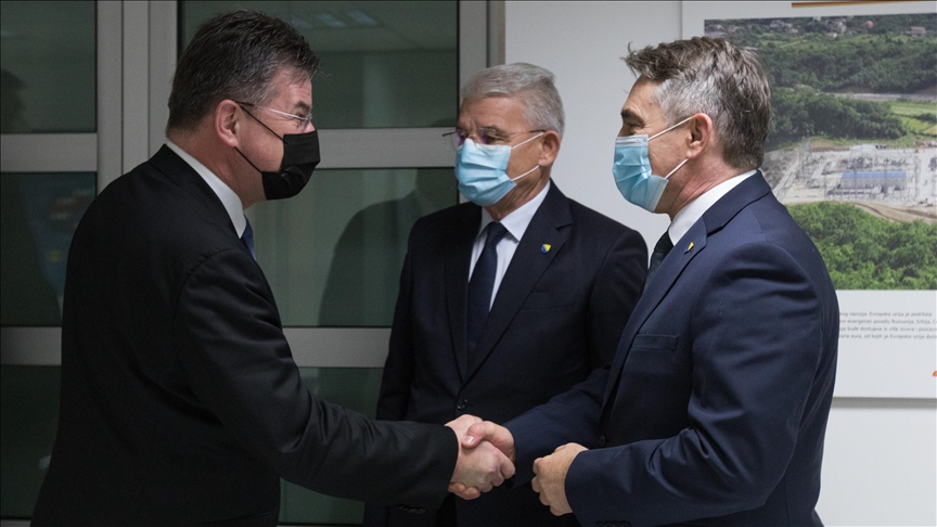 Komšić i Džaferović sastali se sa Lajčakom
