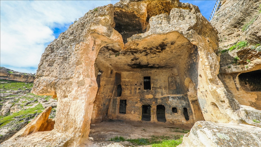 دیاربەکر.. گرنگی شوێنەوارە مێژووییەکانی شارۆچکەی سیلڤان