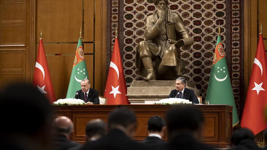 Cumhurbaşkanı Erdoğan: Türkmenistan ile ticaret hacmimizi ilk planda 5 milyar dolara çıkartmak konusunda kararlıyız