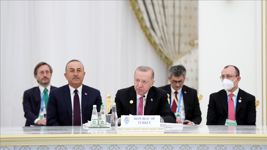 Erdogan na samitu ECO-a: Regionalna i međunarodna saradnja ključne u borbi protiv terorizma