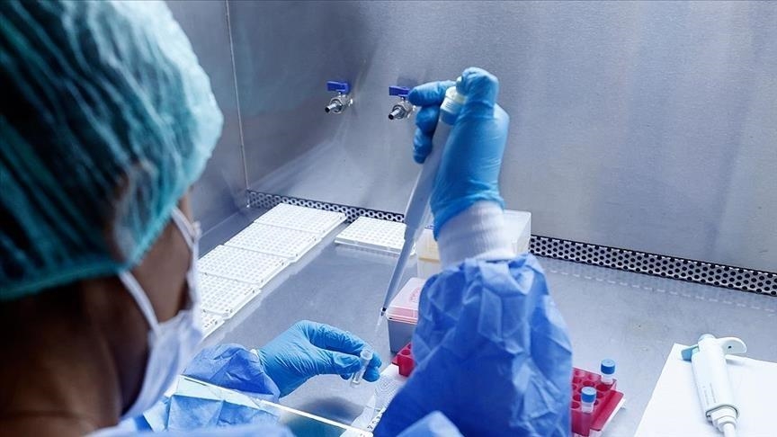 L'Australie détecte deux cas de contamination au variant "Omicron"