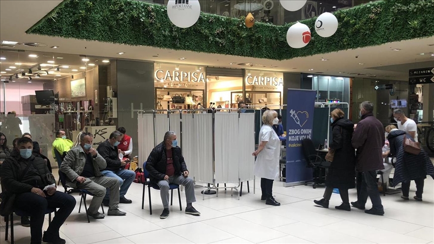 Kanton Sarajevo: Ovog vikenda u Importanne Shopping Centru vakcinisano 526 osoba