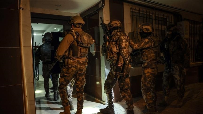 Forcat turke arrestojnë 7 terroristë të dyshuar të PKK-së në Stamboll