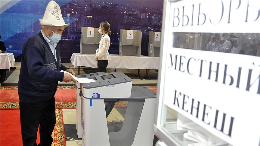 Observers say Kyrgyzstan polls 'fair, credible' as opposition cries foul