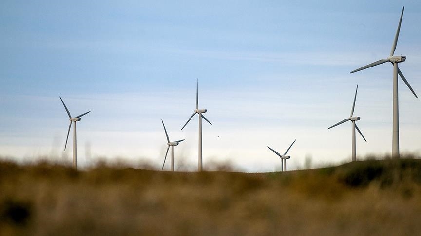 Rüzgar enerjisi santralleri dün ilk kez Türkiye’nin elektrik üretiminde birinci sırada yer aldı