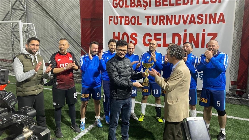 Anadolu Ajansı, Gölbaşı Belediyesi Basın Futbol Turnuvası'nda şampiyon oldu
