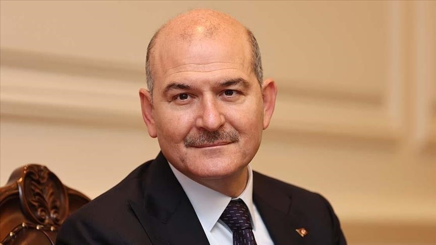 Le ministre turc de l'Intérieur, Soylu discute avec son homologue libanais, Mawlawi